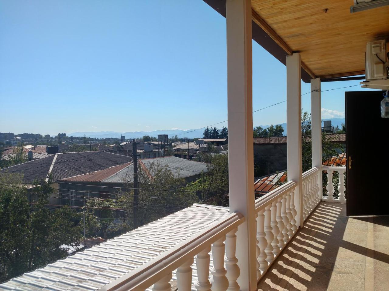 Hotel Villa Kutaisi Exterior photo