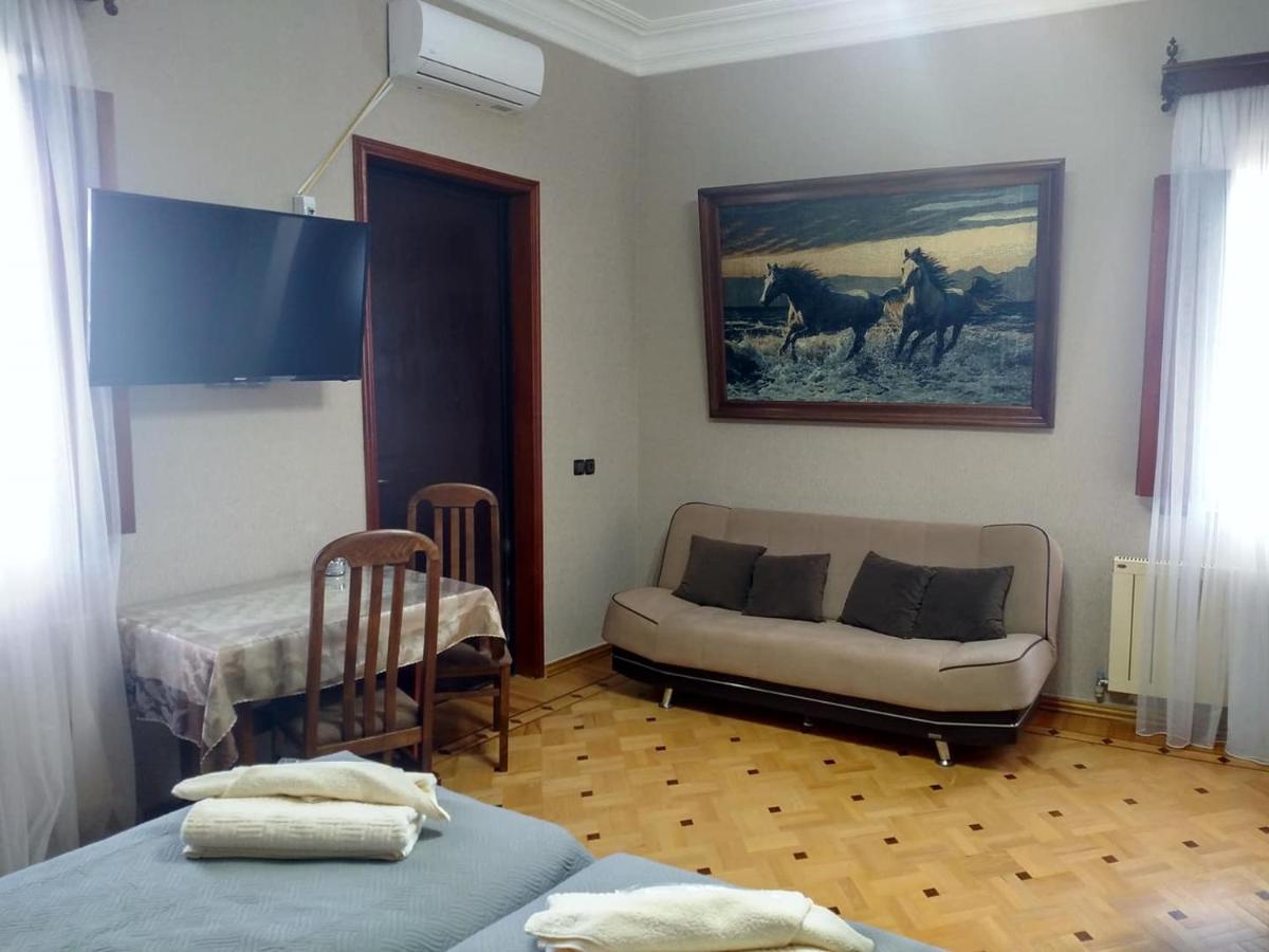 Hotel Villa Kutaisi Exterior photo
